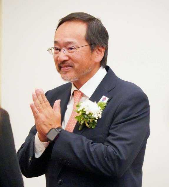 大鷹大使