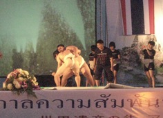 相撲